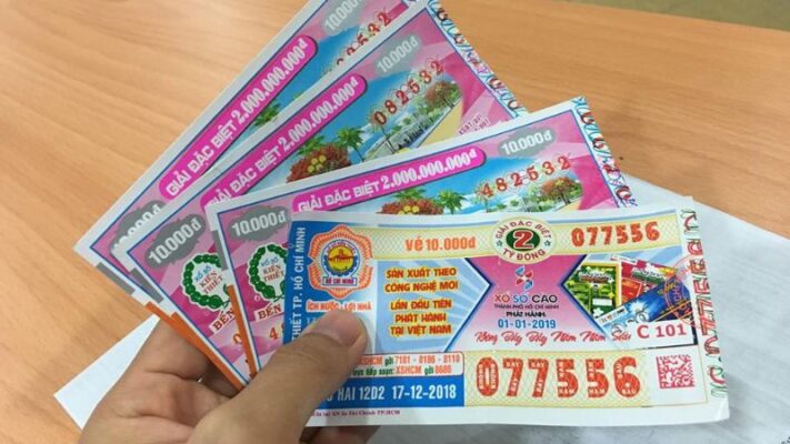 Xác suất trúng vé số ở 2 miền Trung và Nam nước ta